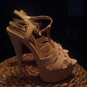 Liliana high heels